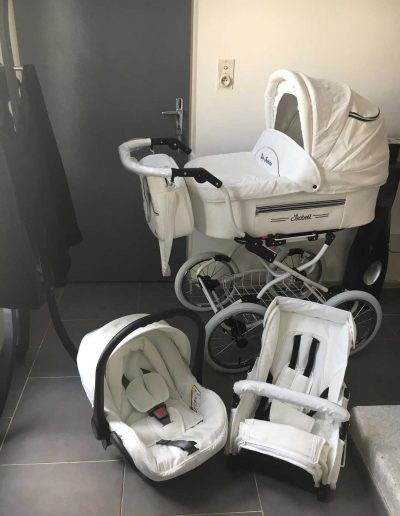 poussette vintage rétro couler blanc white, siege auto cosy, hamac, nacelle retro, poussette pour bebe unique, poussette classique complete