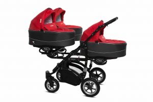 Poussette TRIPPY à trois sièges, structure robuste et harnais 5 points, adaptée pour triplés ou enfants d’âge proche, sièges inclinables et canopy individuel