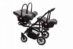 Poussette TRIPPY à trois sièges, structure robuste et harnais 5 points, adaptée pour triplés ou enfants d’âge proche, sièges inclinables et canopy individuel