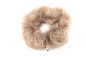 FOURRURE POUSSETTE NACELLE COSY ASSISE