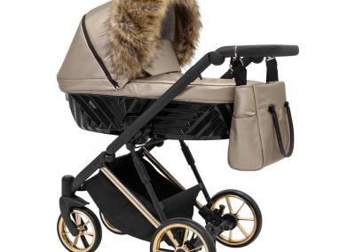 FOURRURE POUSSETTE NACELLE COSY ASSISE